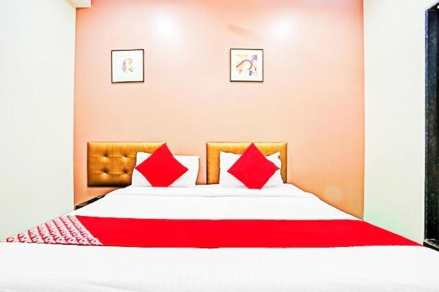 Hotel Amfahh - Andheri West Railway Station مومباي المظهر الخارجي الصورة